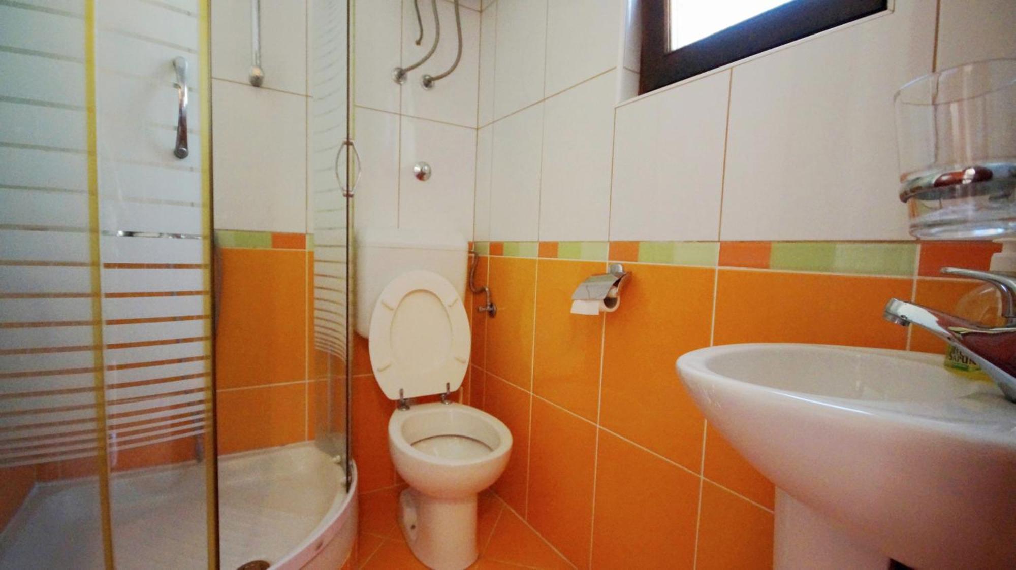 Apartmani Zona Sveti Stefan Ngoại thất bức ảnh