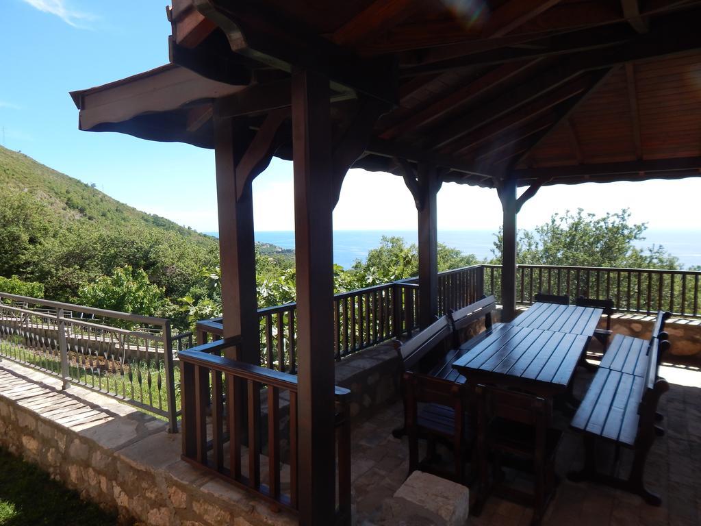 Apartmani Zona Sveti Stefan Ngoại thất bức ảnh