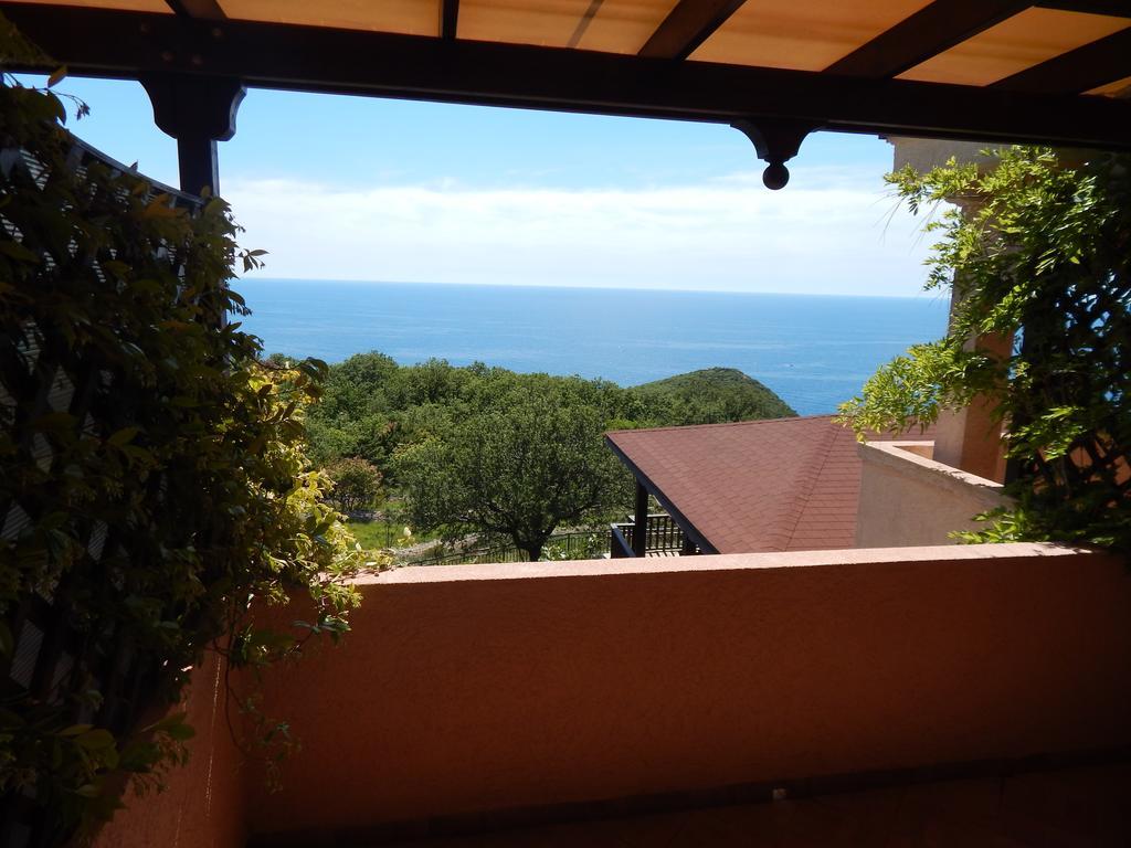 Apartmani Zona Sveti Stefan Ngoại thất bức ảnh