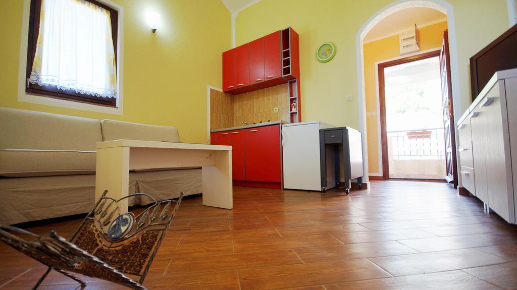 Apartmani Zona Sveti Stefan Ngoại thất bức ảnh