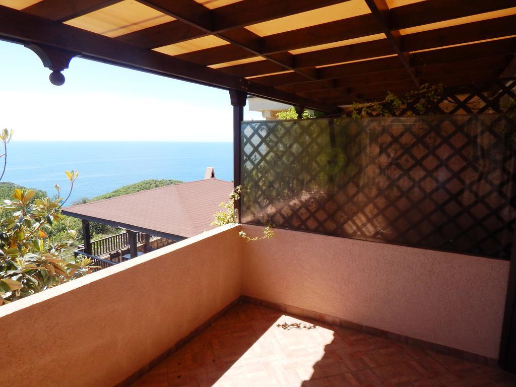 Apartmani Zona Sveti Stefan Ngoại thất bức ảnh