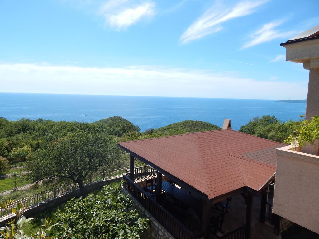 Apartmani Zona Sveti Stefan Ngoại thất bức ảnh